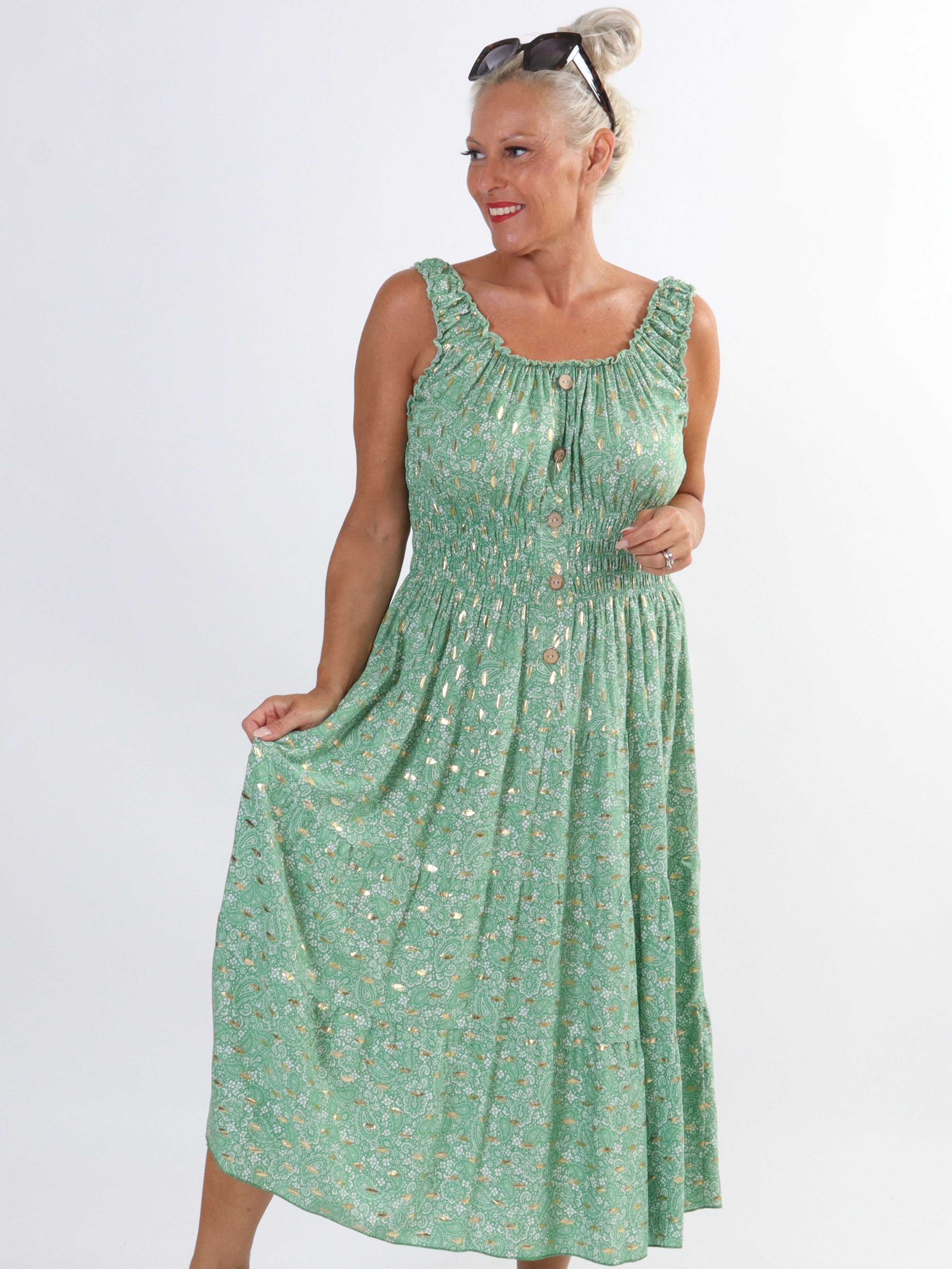 Alicia Paisley - Lang plus size stropkjole i viskose med paisley mønster